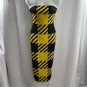 Kimcine curve ladies Strapless Yellow and Black Dress size small